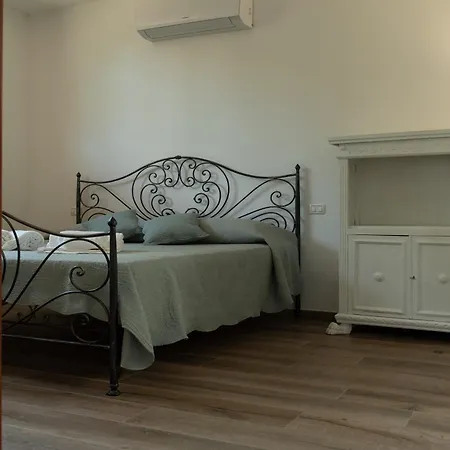 La Frusta Apartment
